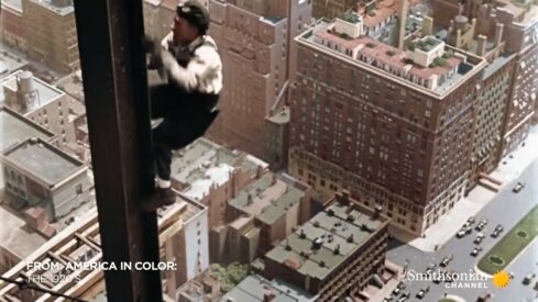 These Videographers Risked Their Lives to Film 1920s New York Skyscrapers
